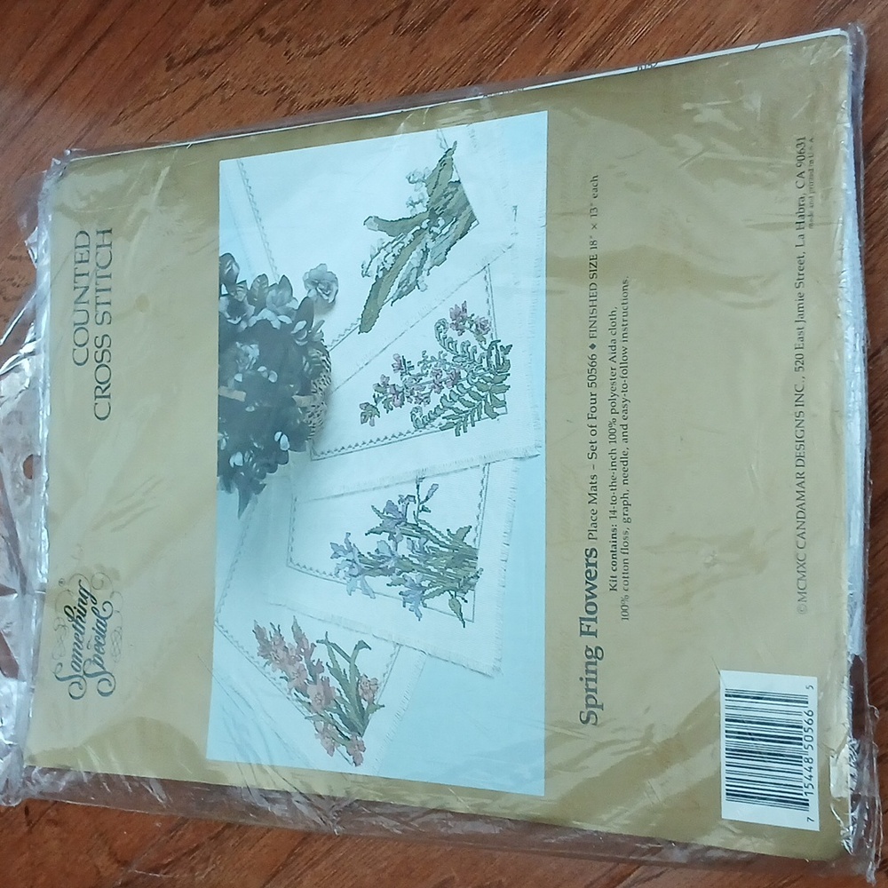 New counted cross stitch kit Spring Flowers Place Mats Something Special